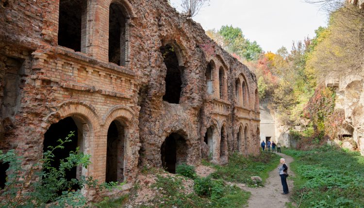 Таракановский форт в Дубно