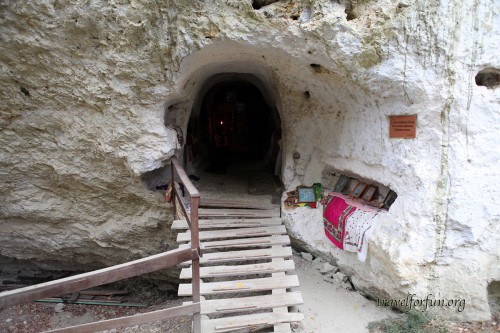 пещерный монастырь