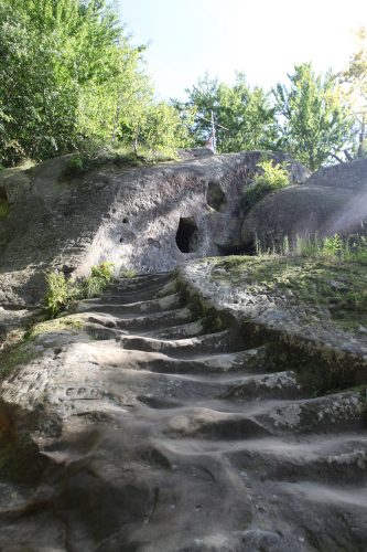 Пещерный монастырь