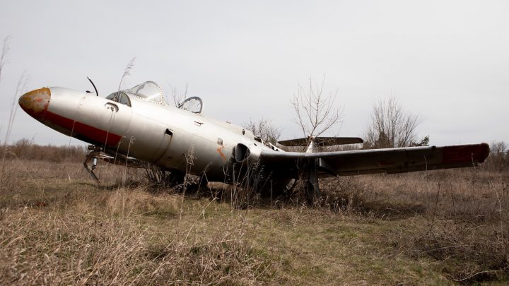 Заброшенный аэродром ДОСААФ в Волчанске